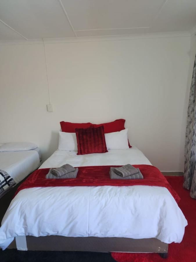 Casa Linda Guest House Newcastle Exterior photo